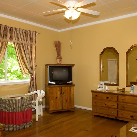 The Great House Inn Белиз-Сити Номер фото